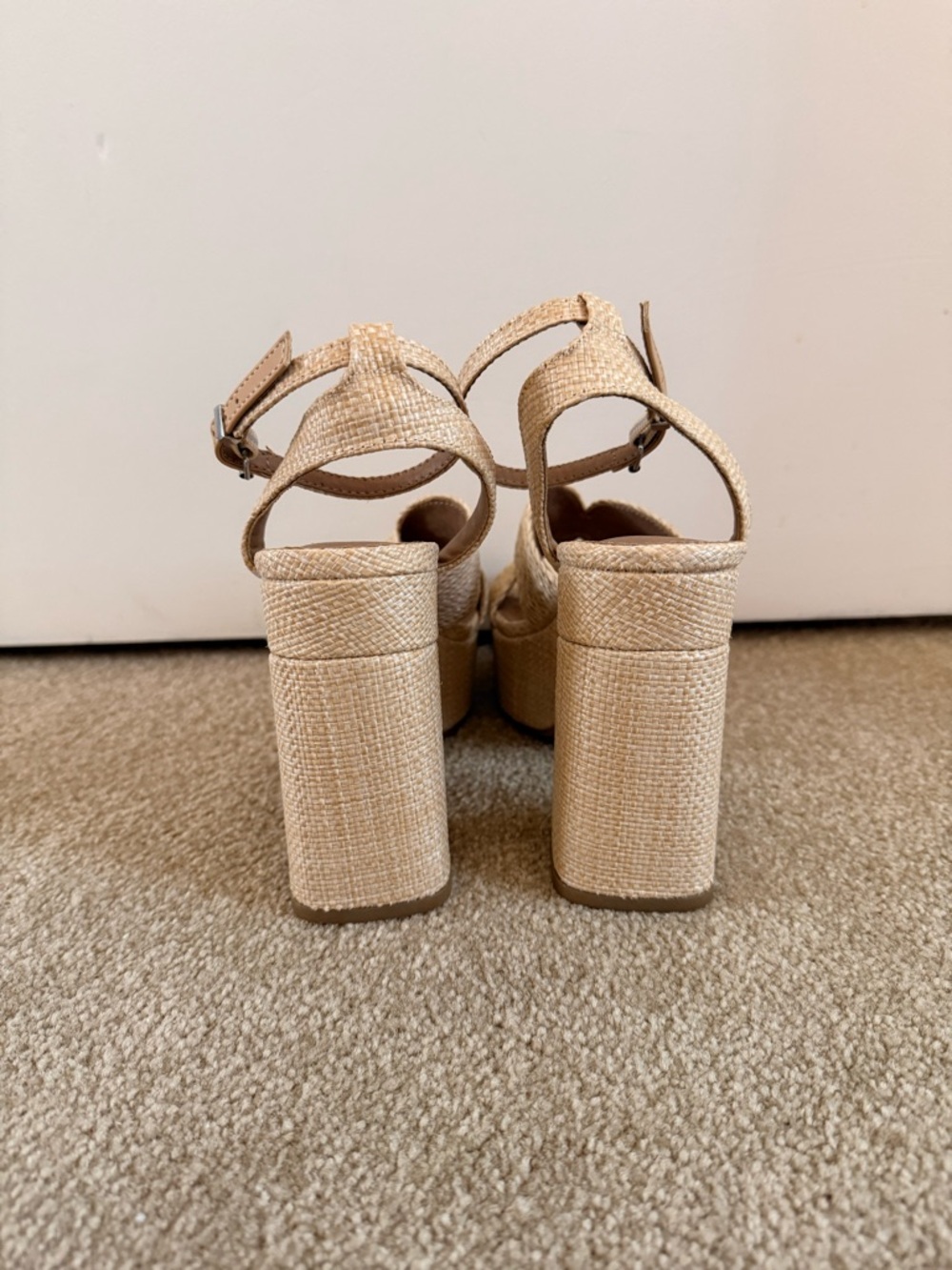 DV by Dolce Vita | Waylan - Beige Raffia Platform Sandals with Ankle Strap - Picture 5 of 8